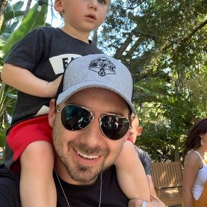 Meet your Posher, Josh